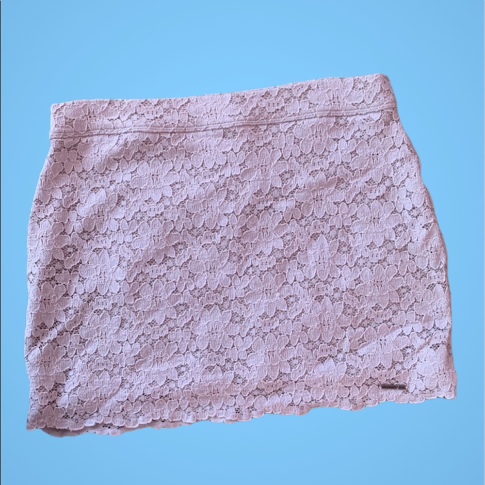 Stretchy light gray skirt